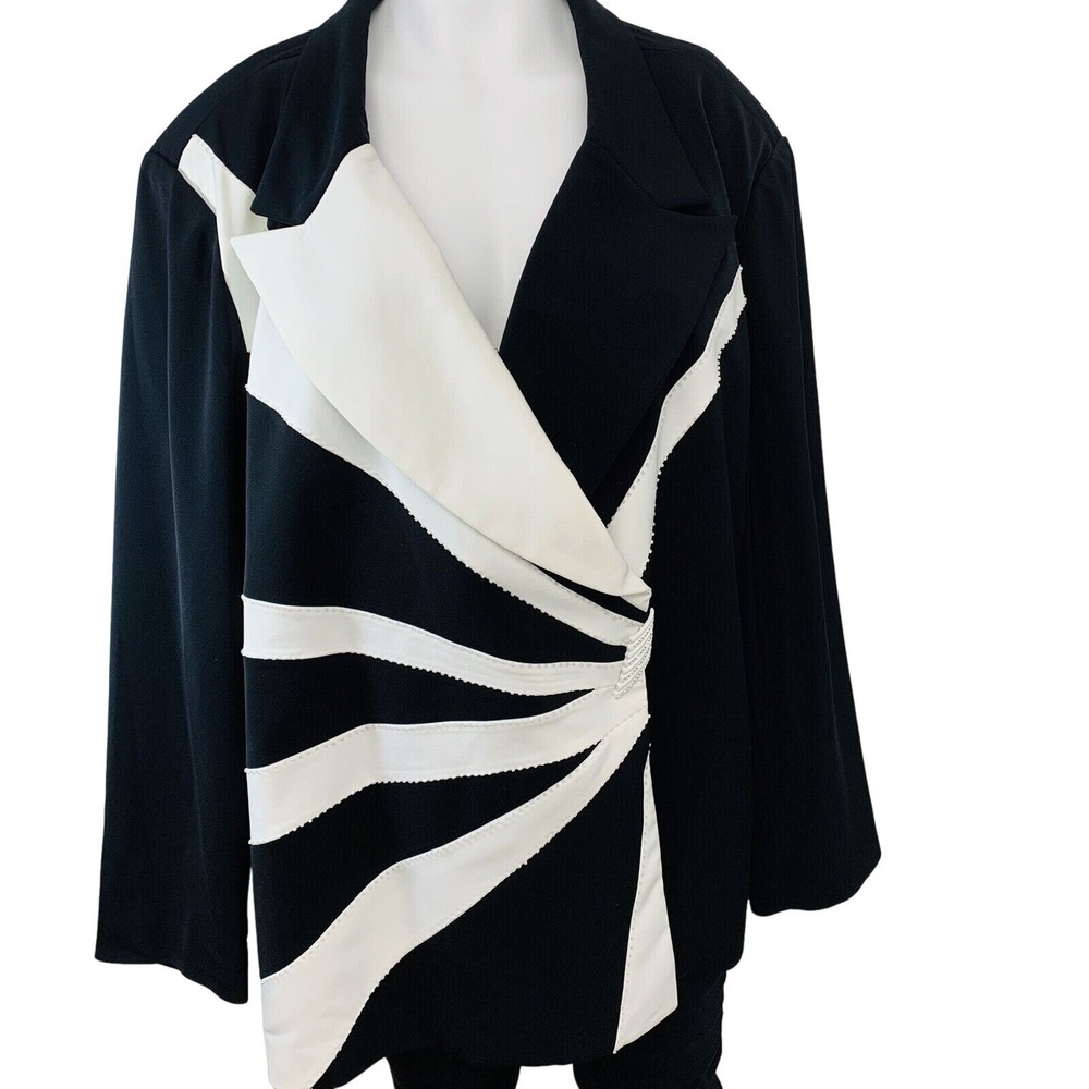 Donna Vinci Couture Formal Beads Blazer Jacket Woman Sz 34 Black White Classic
